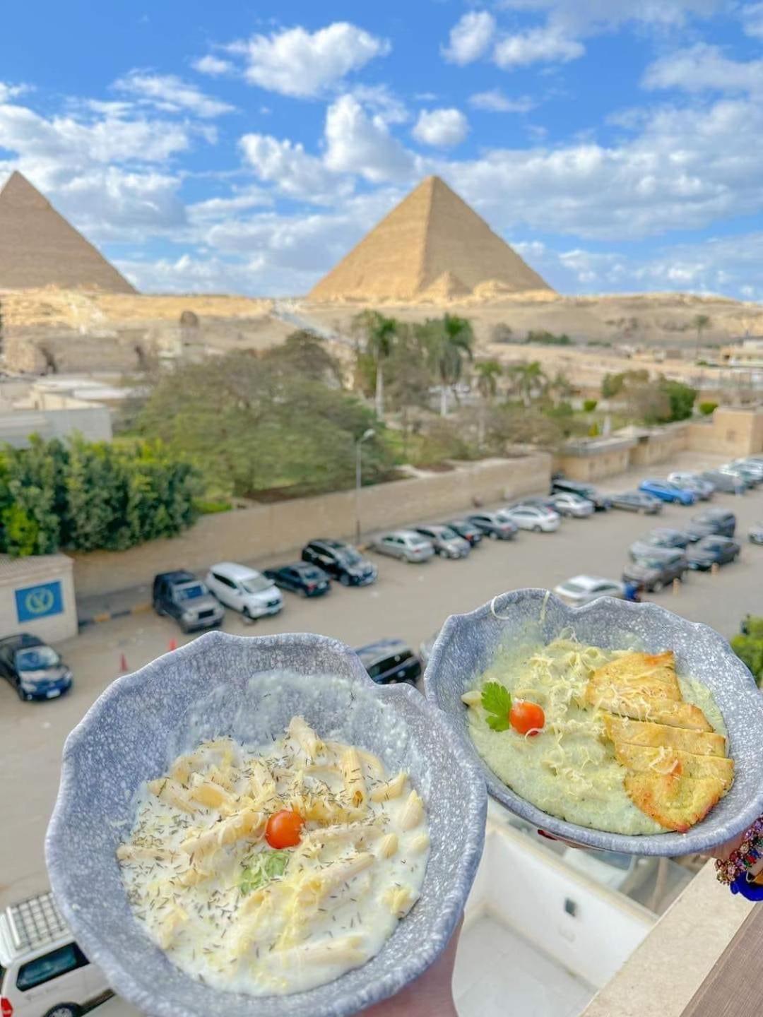 Tree Lounge Pyramids View Inn , Sphinx Giza Kafret el-Gabal 外观 照片
