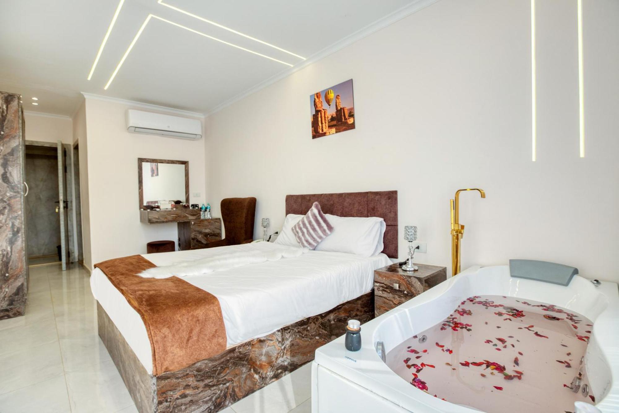 Tree Lounge Pyramids View Inn , Sphinx Giza Kafret el-Gabal 外观 照片