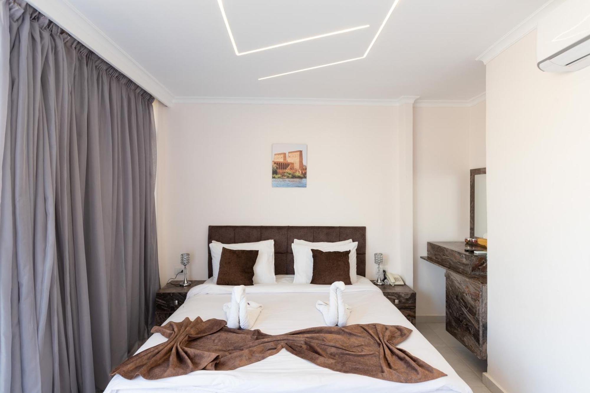 Tree Lounge Pyramids View Inn , Sphinx Giza Kafret el-Gabal 外观 照片