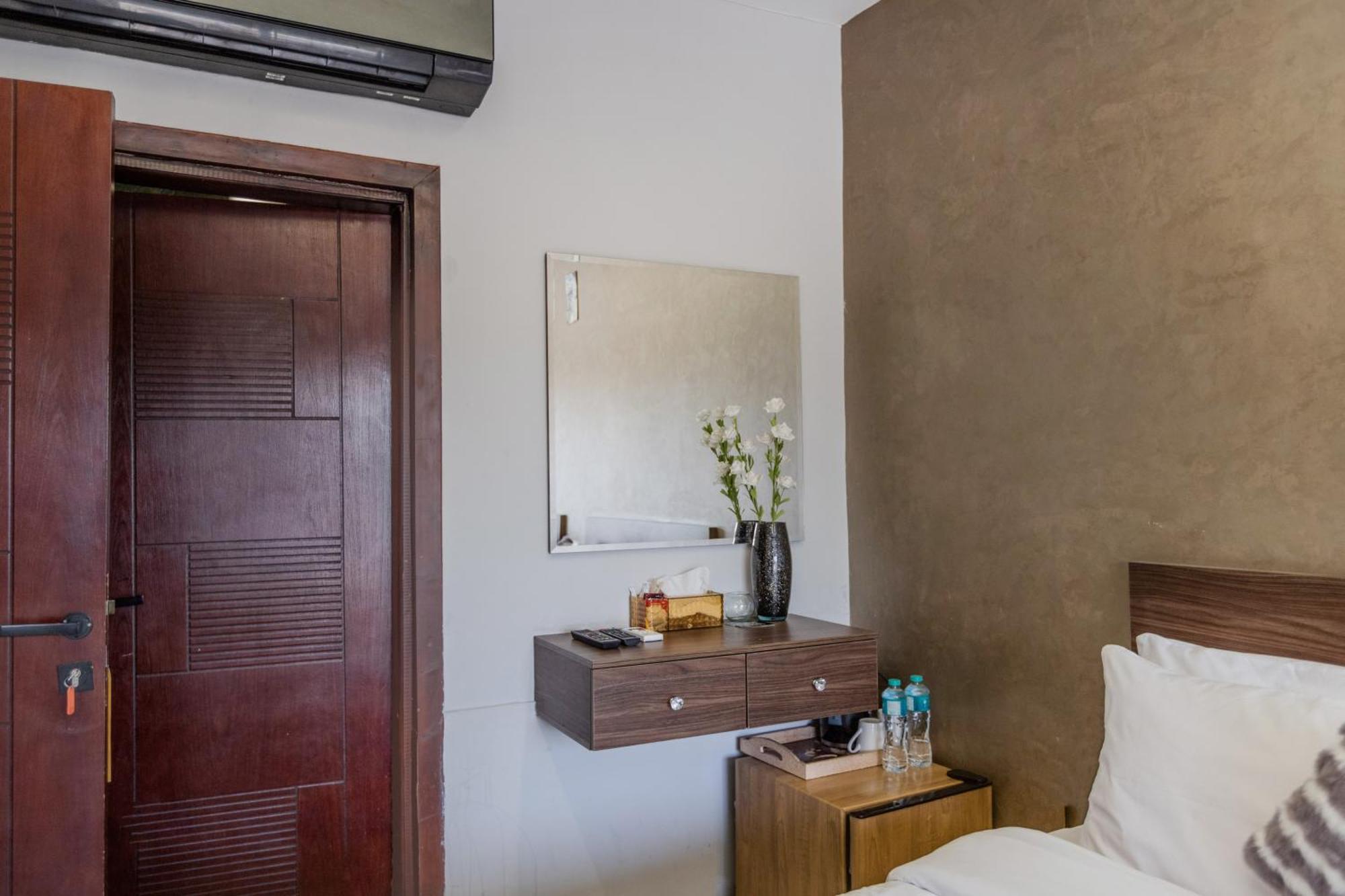 Tree Lounge Pyramids View Inn , Sphinx Giza Kafret el-Gabal 外观 照片