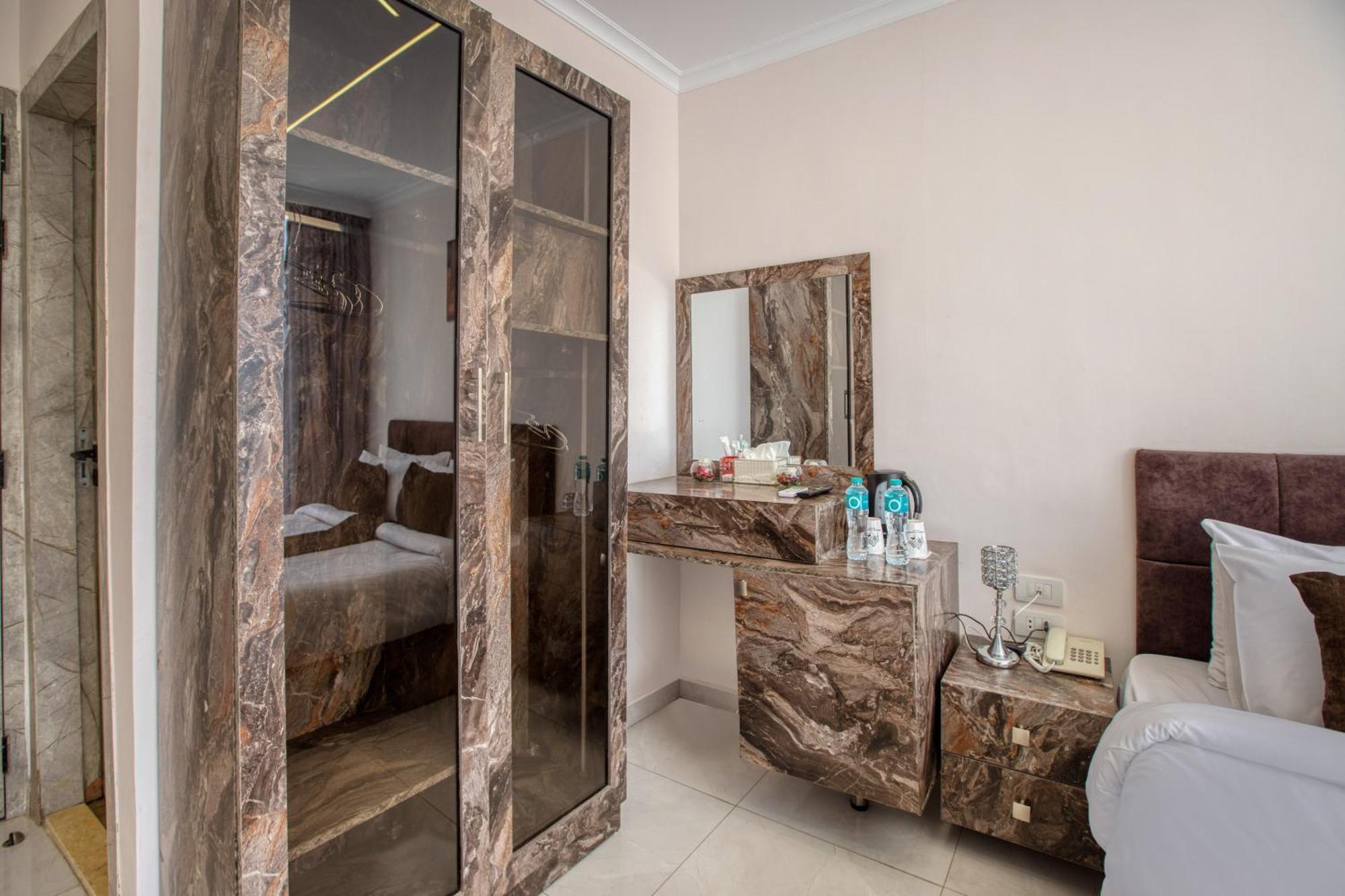 Tree Lounge Pyramids View Inn , Sphinx Giza Kafret el-Gabal 外观 照片