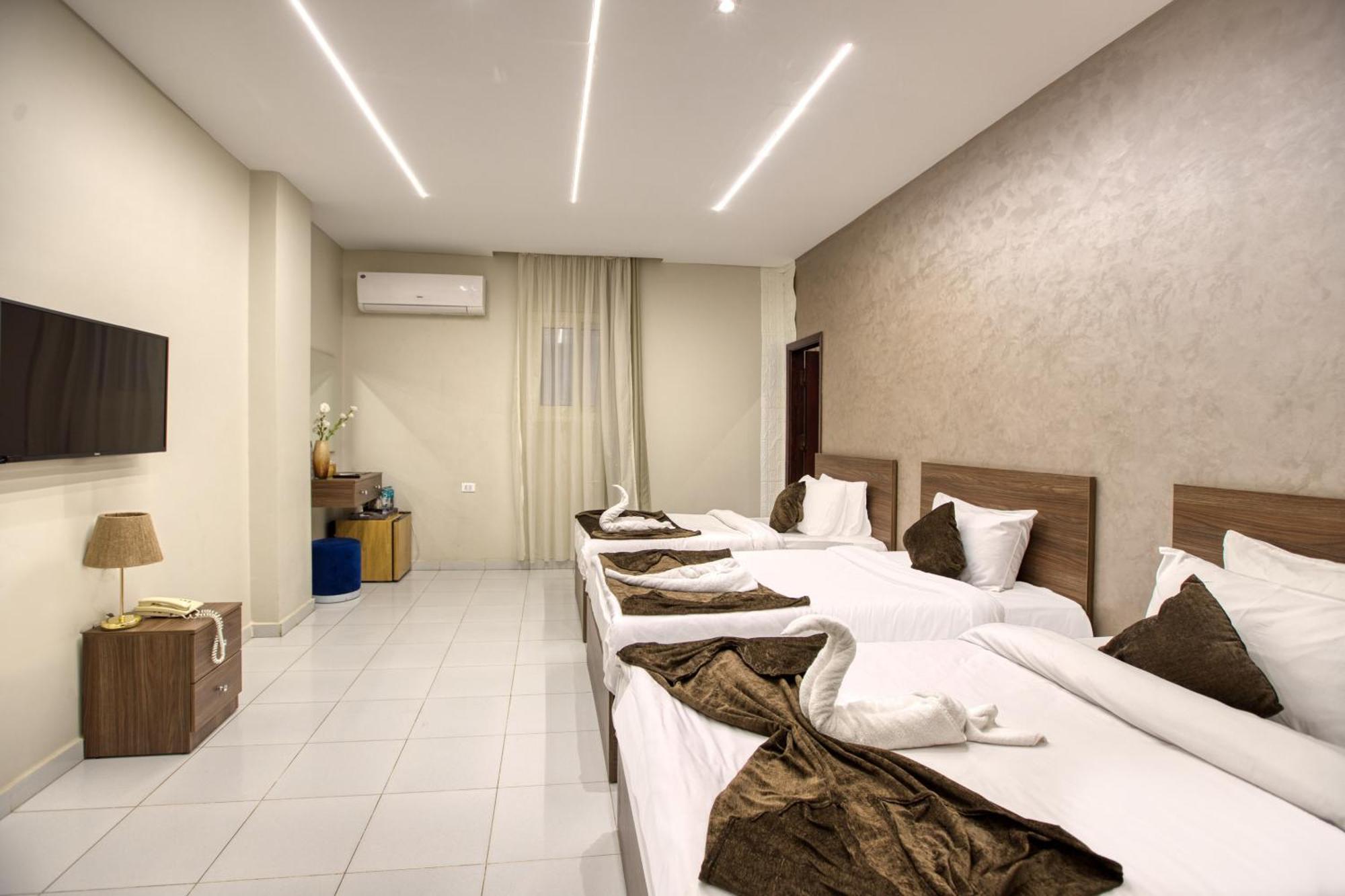 Tree Lounge Pyramids View Inn , Sphinx Giza Kafret el-Gabal 外观 照片